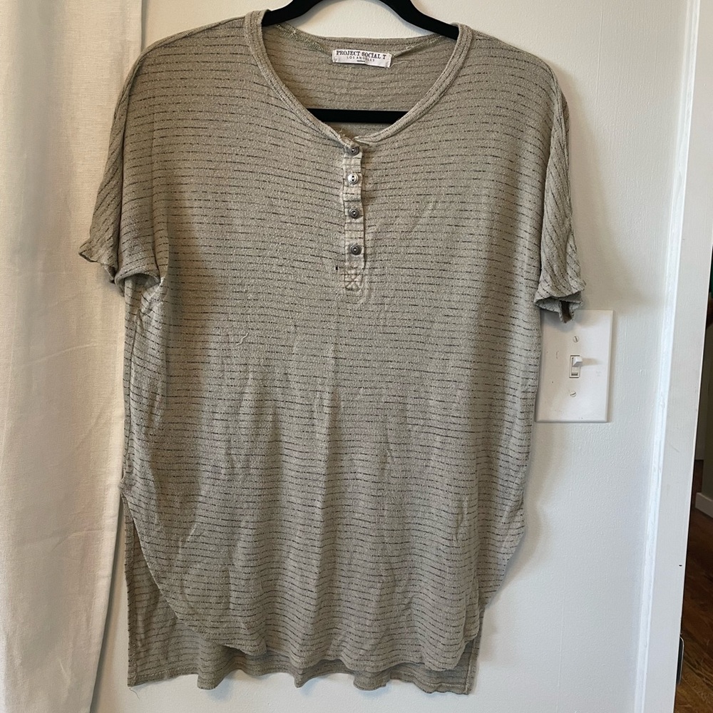 Oversized tee